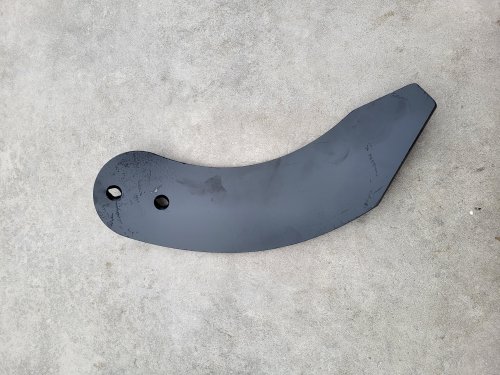 Zahrnovač pravý - Grégoire Besson