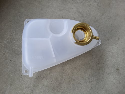 Expanzní nádoba chladiče - Landini